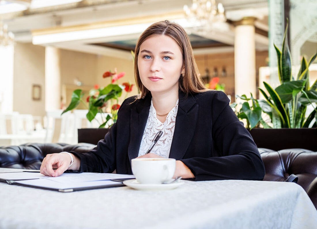 business consultant 1 StyleArt.es If you don’t drive your business, you will be driven out of business